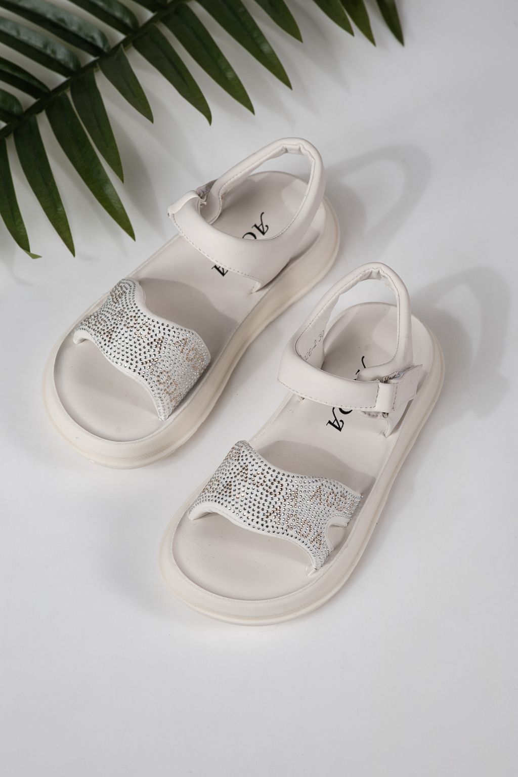 Gyerek szandálok fehére öko bőrből készült Ivara #24927