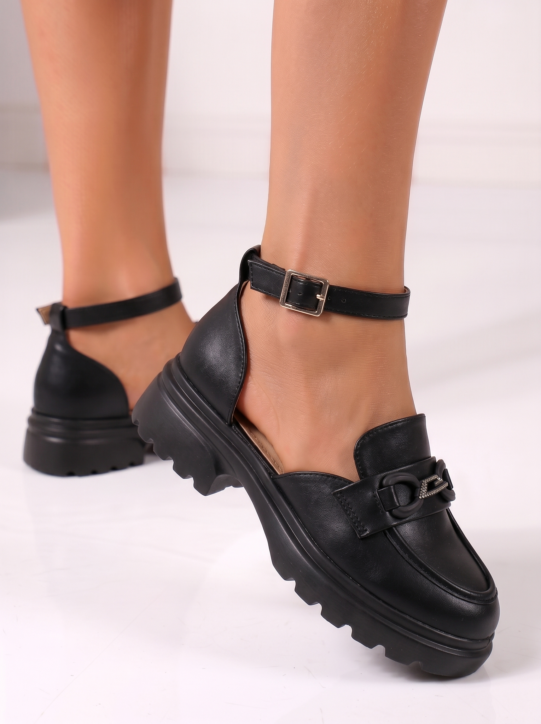 Női fekete alkalmi cipő ekológikus bőrből Azura #24991