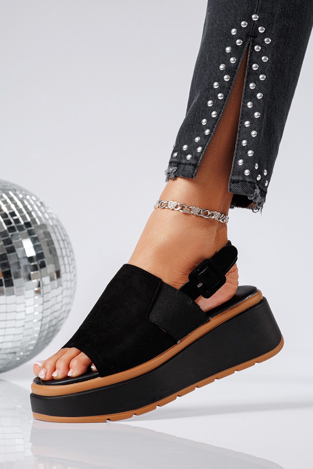 Női fekete platformszandál eco-bőrből Amelia #25232