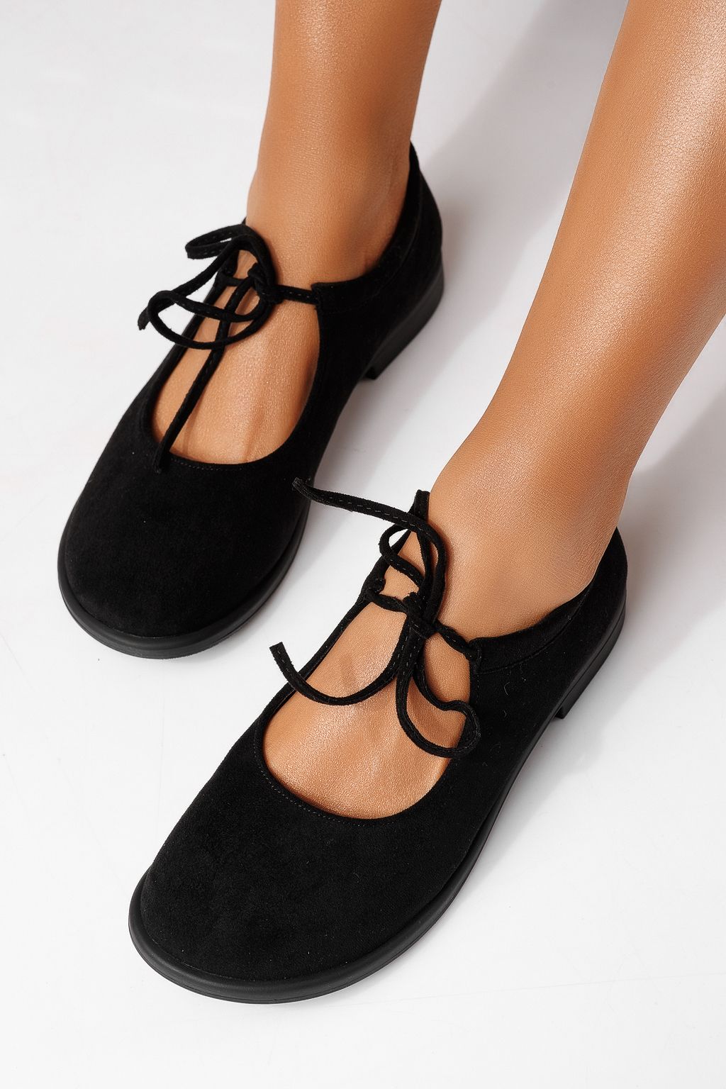 Női alkalmi cipők fekete öko velúrból készült Dalia #25014