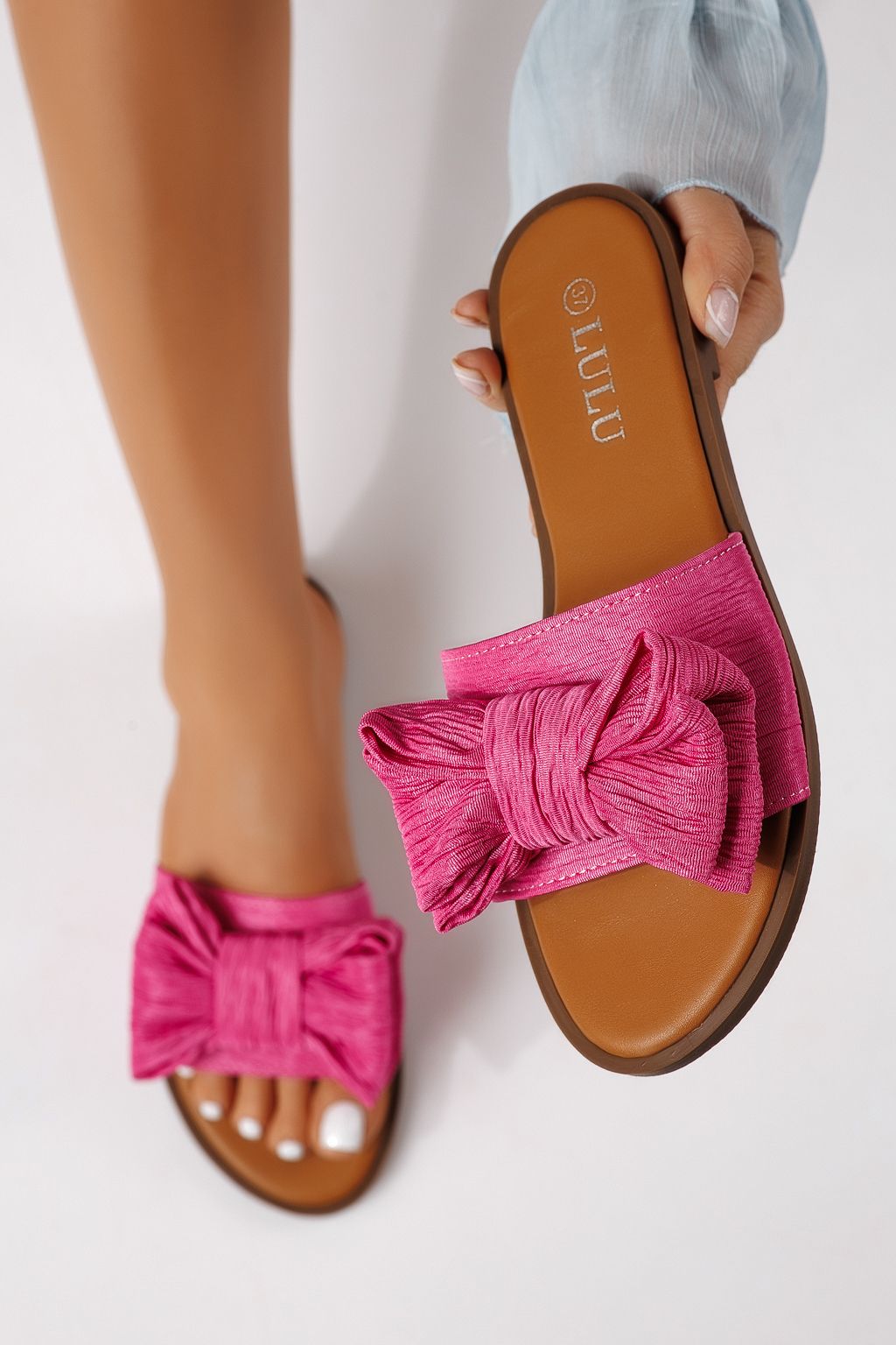 Női papucsok mályvaszínű textil anyagból készült Zaida #25064