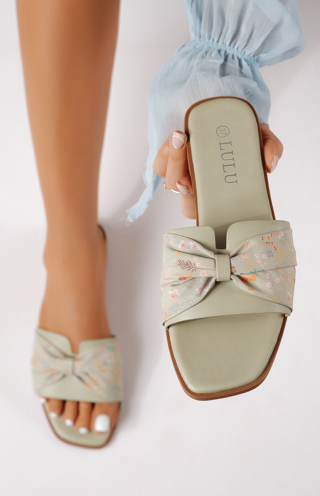 Női papucsok zöldellő öko velúrból készült Valeria #25057