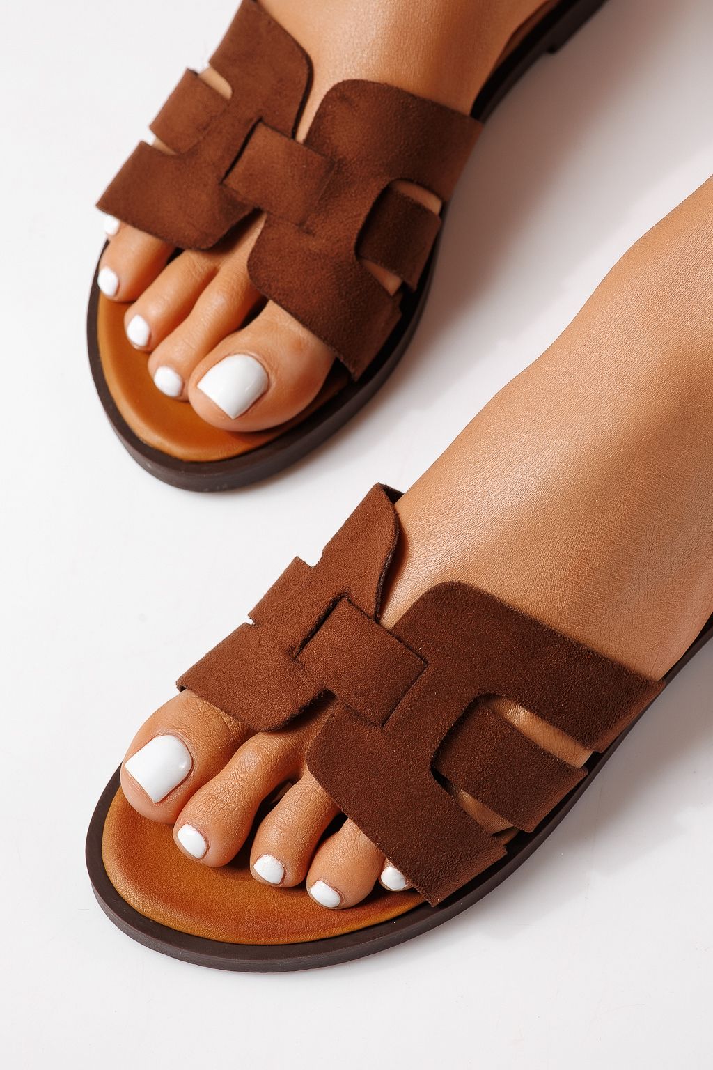 Női papucsok barna öko velúrból készült Odessa #25107