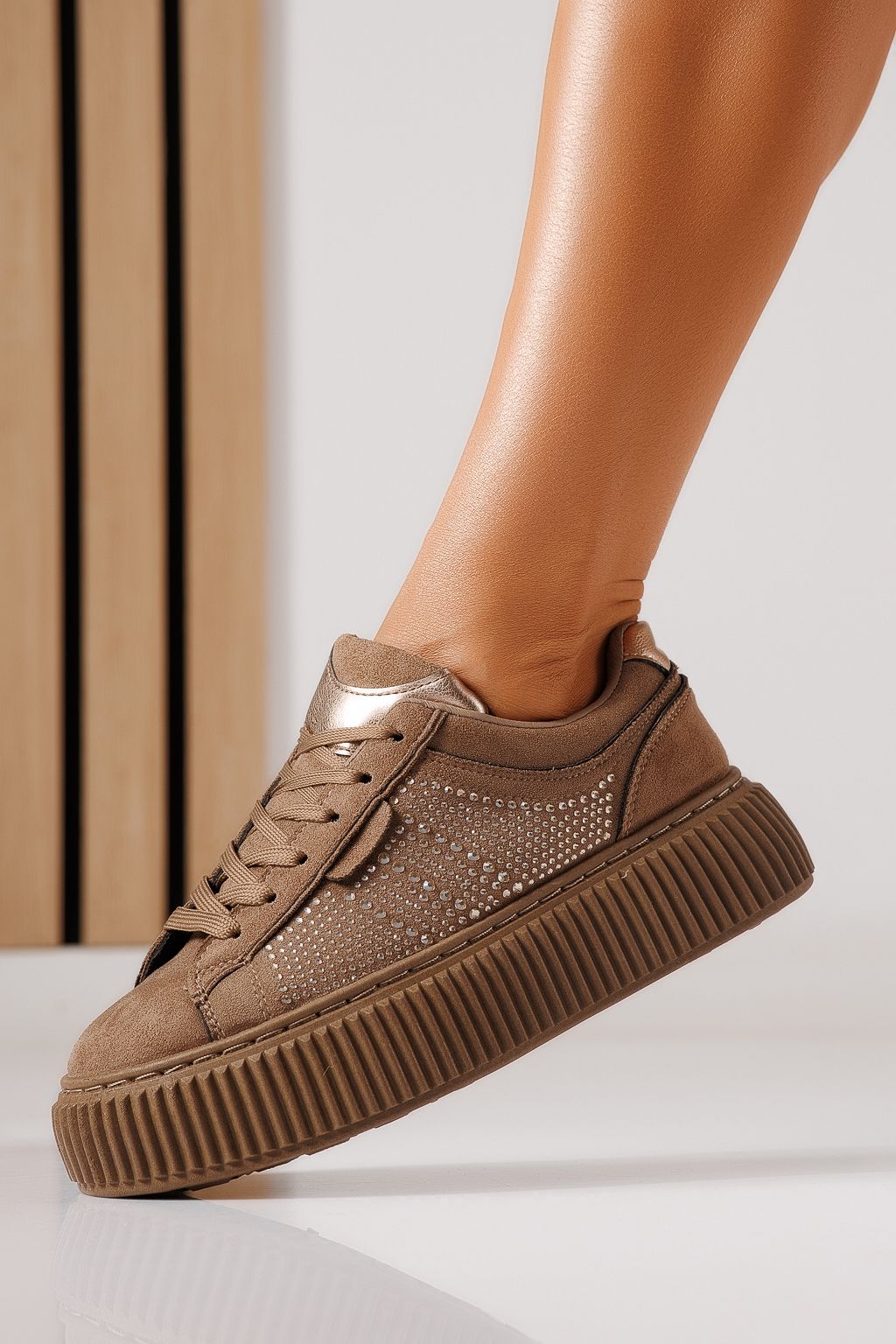 Női sportcipők khaki ökológiai velúr bőrből készült Iris #30109