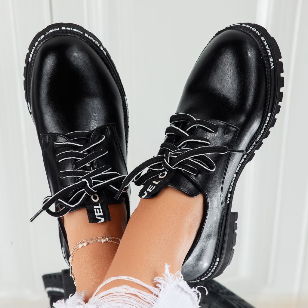 Alkalmi cipő Fekete Helen #7411M