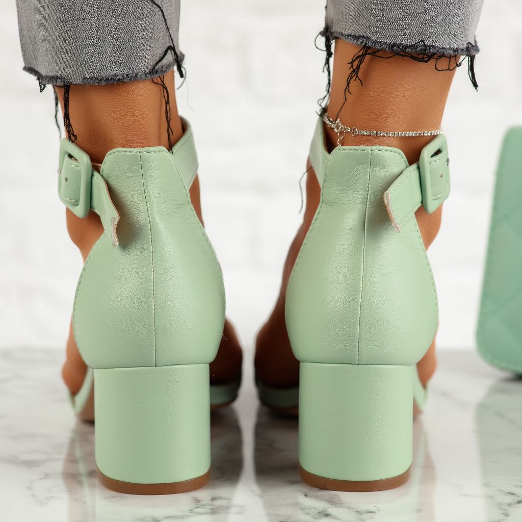 Дамски сандали на ток Clover зелено #10861