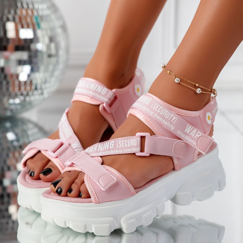 Дамски сандали на платформа Alma розово #11527