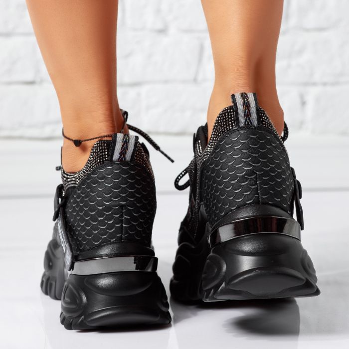 Дамски спортни обувки с платформа Adara черен2 #14613