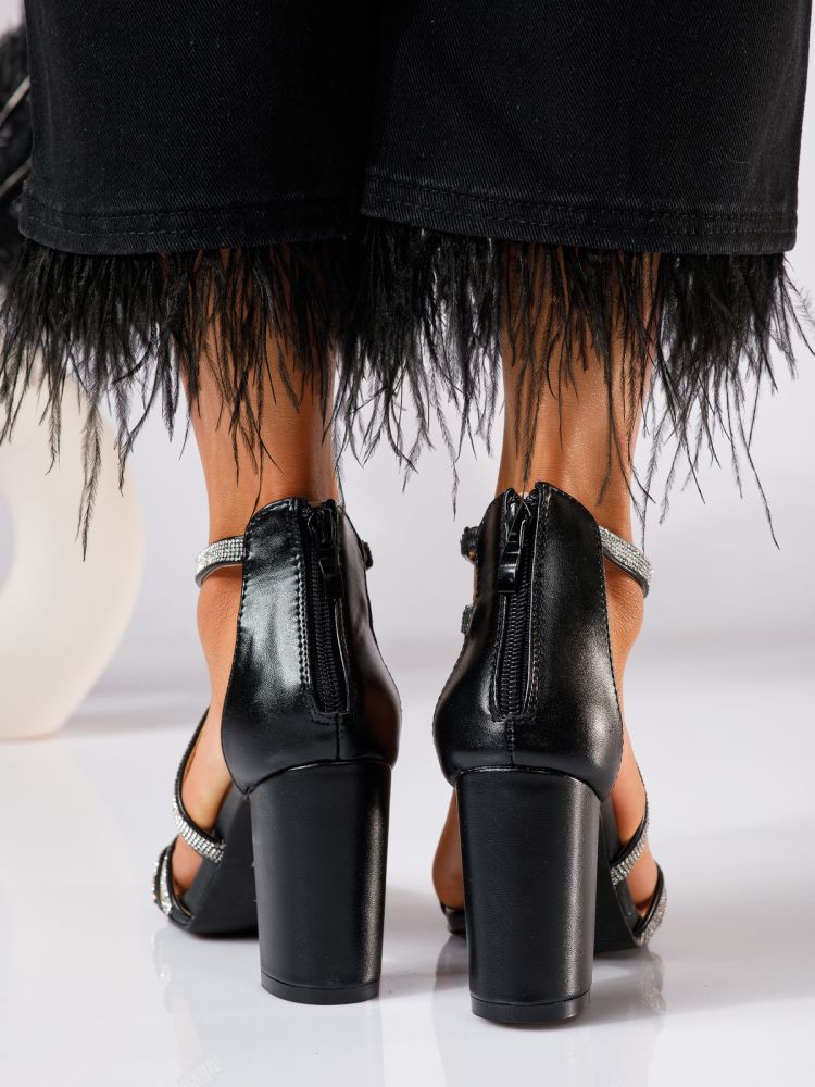 Дамски сандали с ток черни от еко кожа Elena #19077