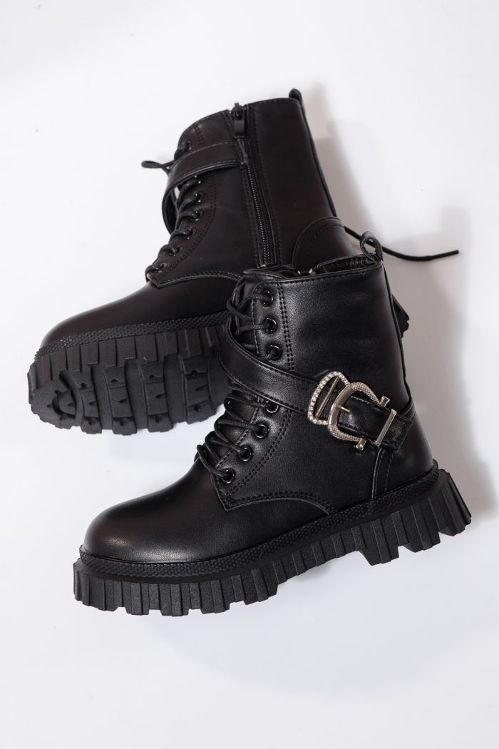 Szőrme csizma lányoknak fekete öko bőrből készült Edith #23124