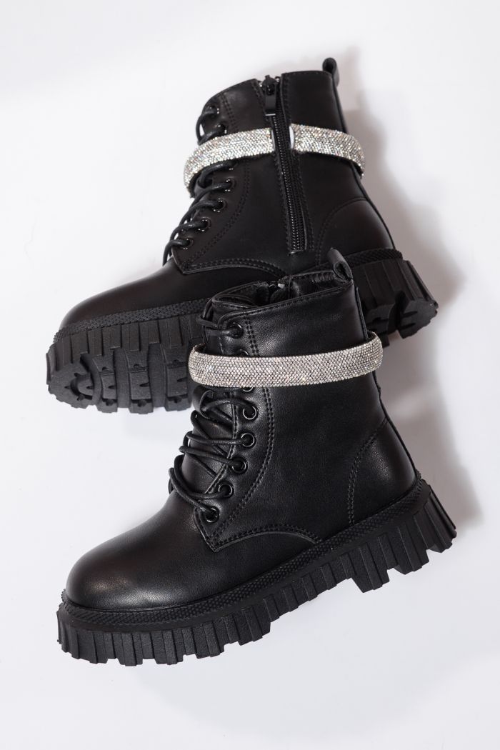 Szőrme csizma lányoknak fekete öko bőrből készült Dora #23120