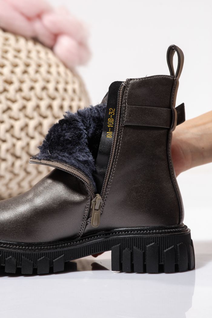 Szőrme csizma lányoknak szürke öko bőrből készült Sara #23105