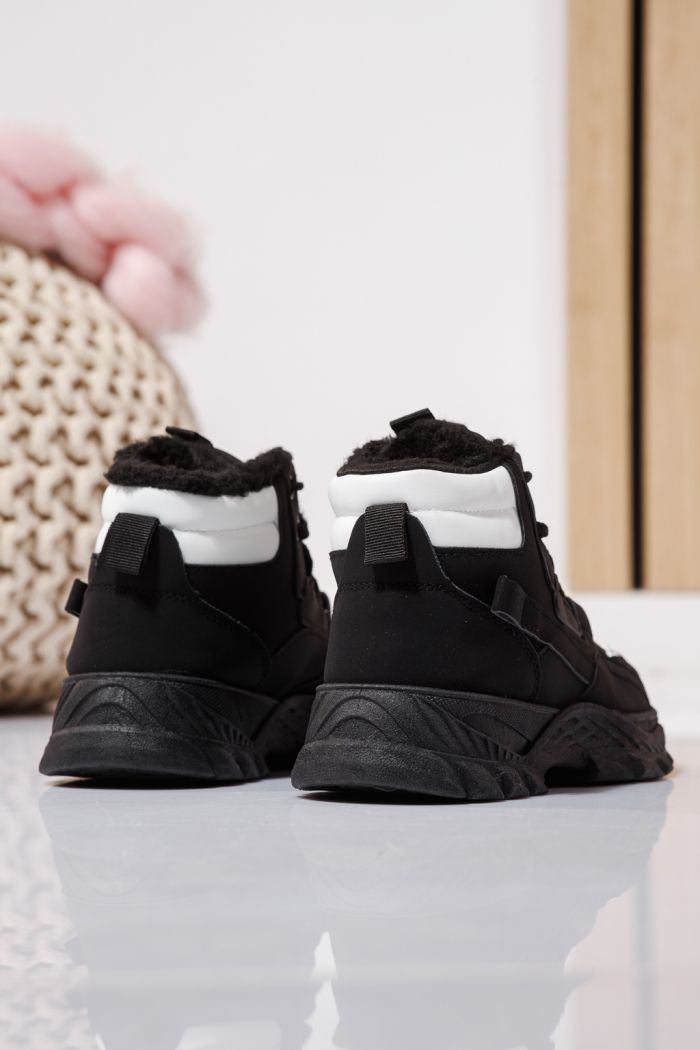 Gyermek fekete szőrme csizma ekológikus bőrből Aris #23170