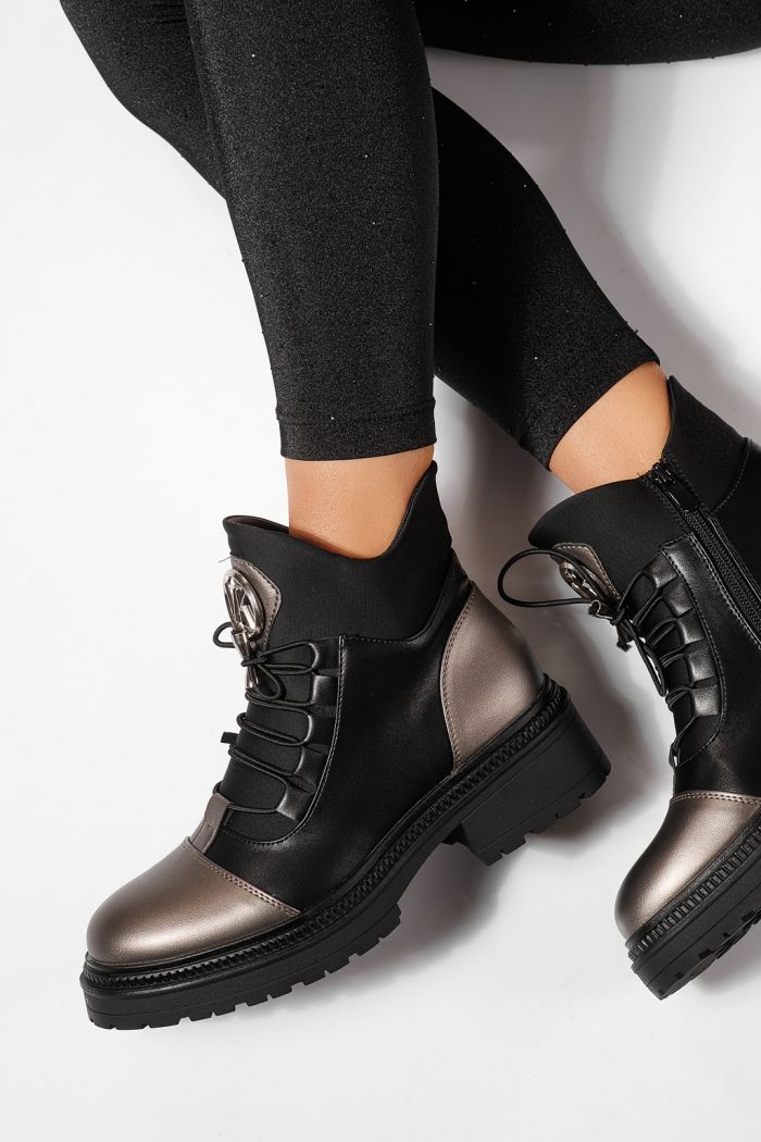 Női csizma szőrmével fekete öko bőrből készült Nami #23054