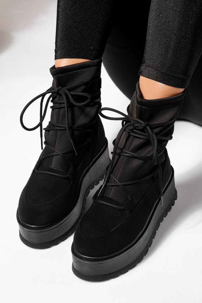 Női bélelt csizma fekete öko bőrből készült Yvette #23162