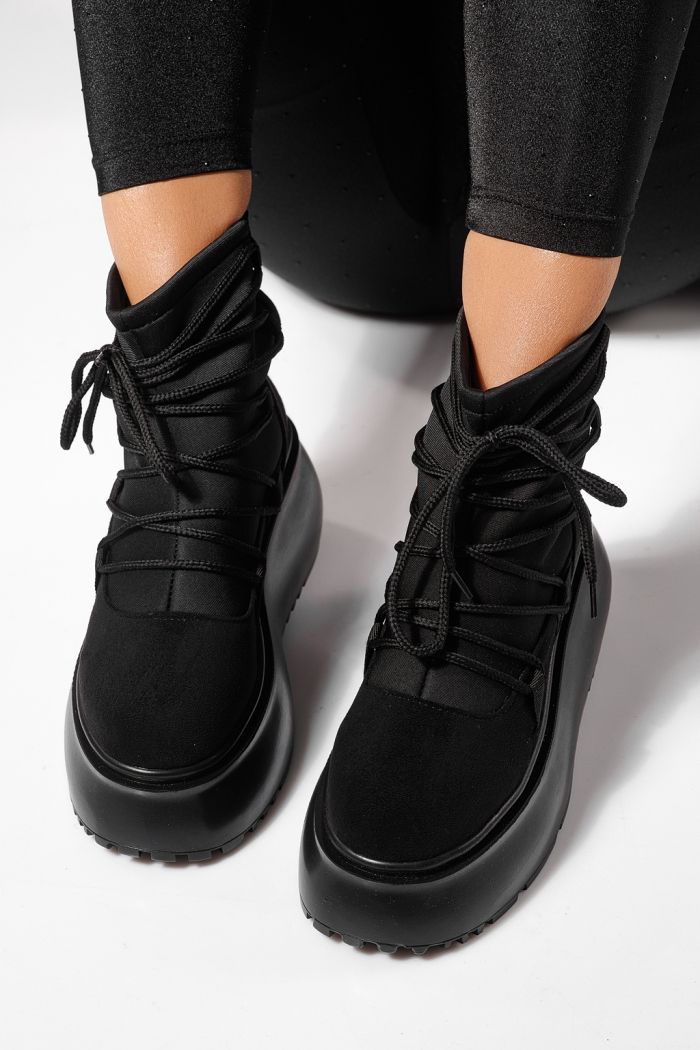 Női bélelt csizma fekete öko bőrből készült  szürked Ingrid #23165