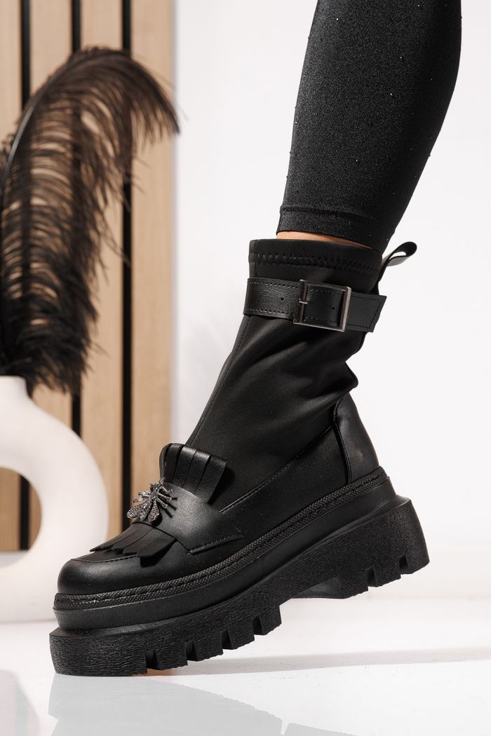 Női bélelt csizma fekete öko bőrből készült Floris #23169