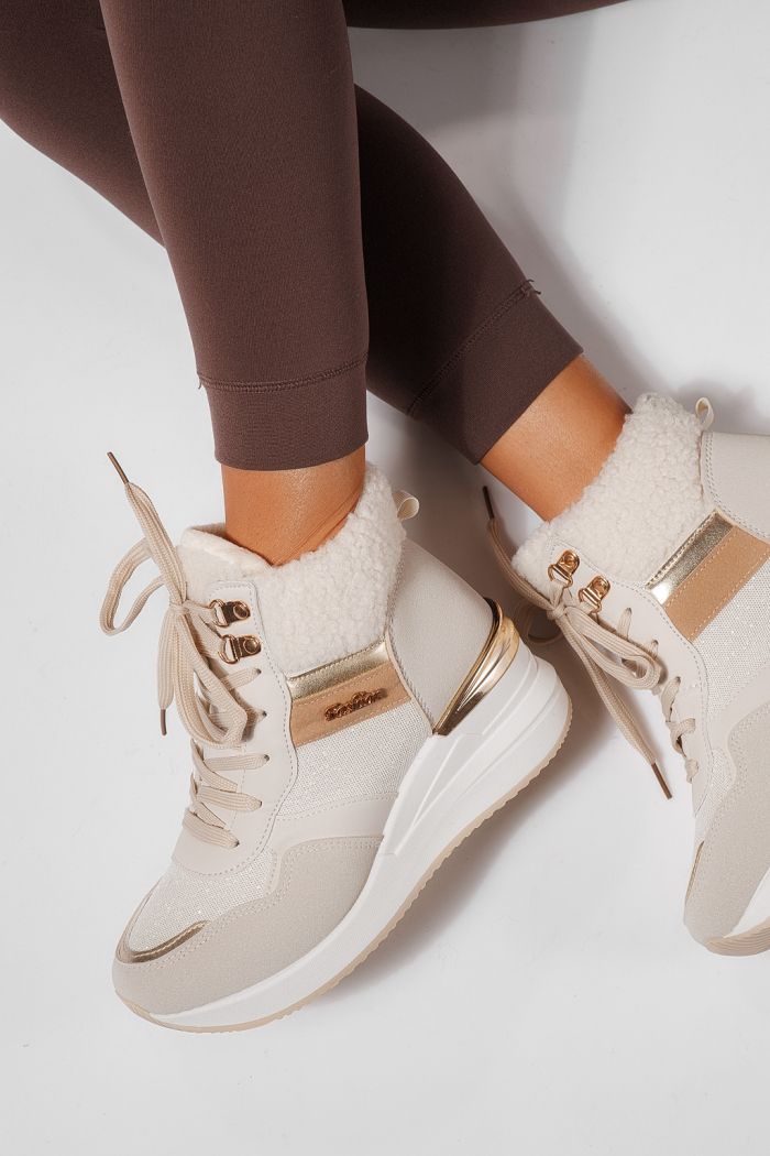 Női bélelt csizma bézs öko bőrből készült Ariana #23060