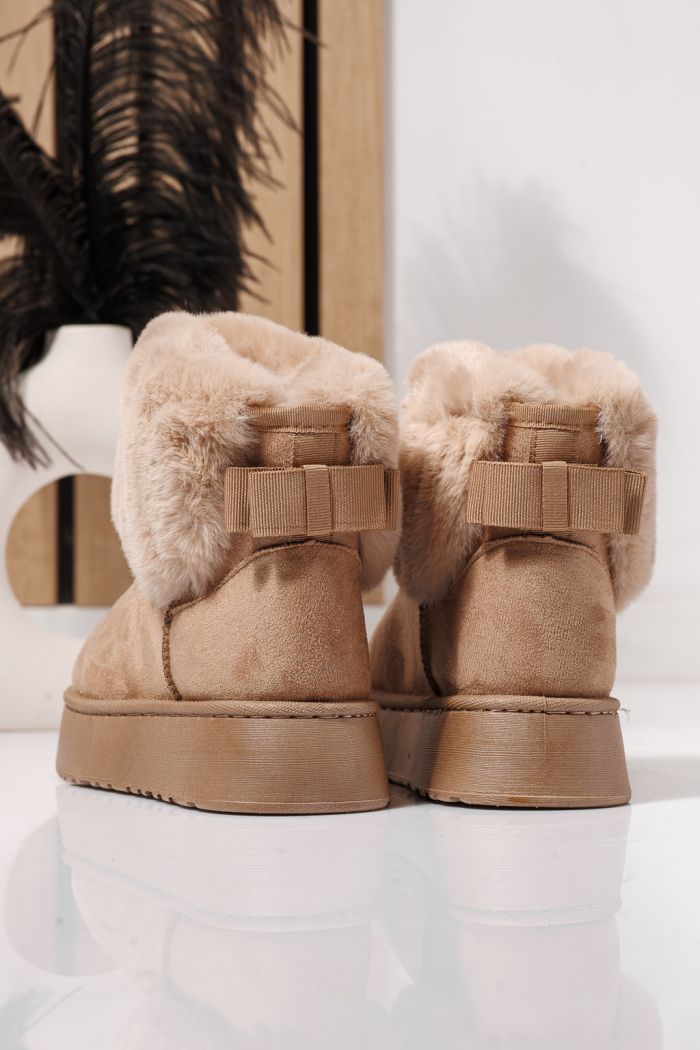 Női rövid csizma szőrmével UG khaki öko bőrből készült Beatrice #23069