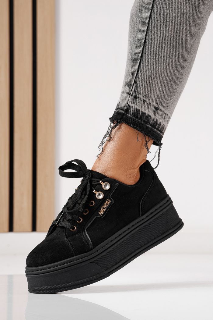 Női sportcipők fekete környezetbarát velúr bőrből készült Crina #24069