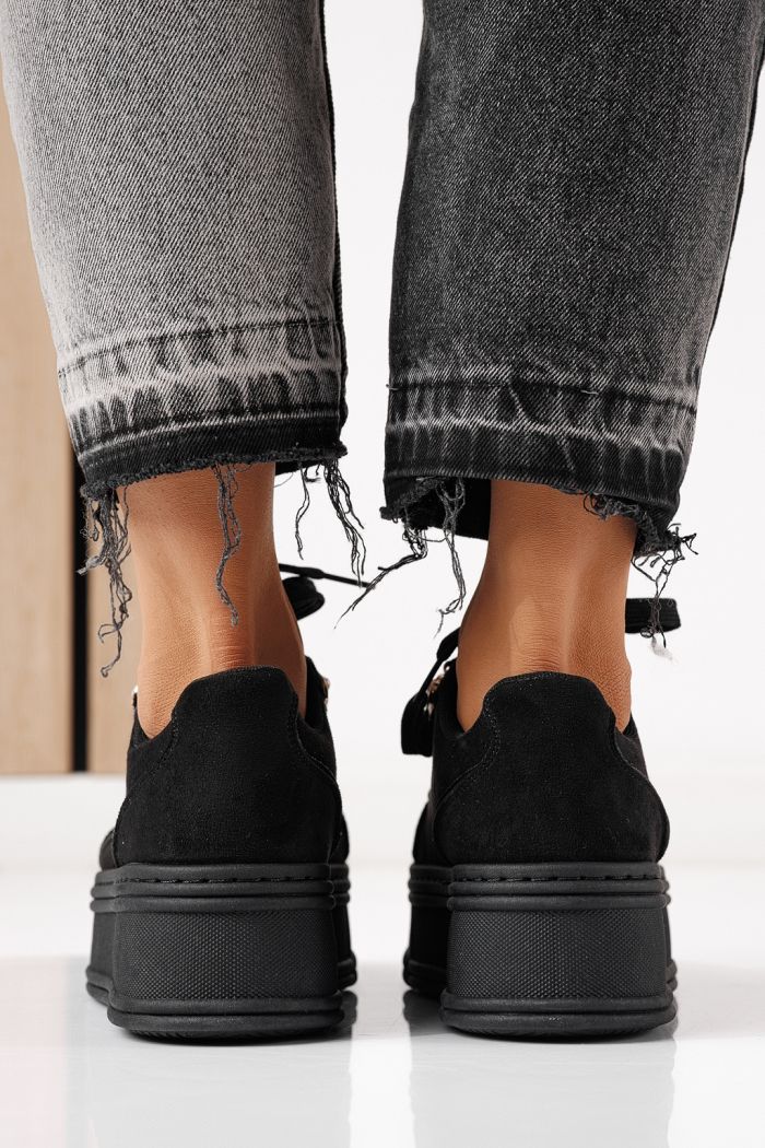 Női sportcipők fekete környezetbarát velúr bőrből készült Crina #24069