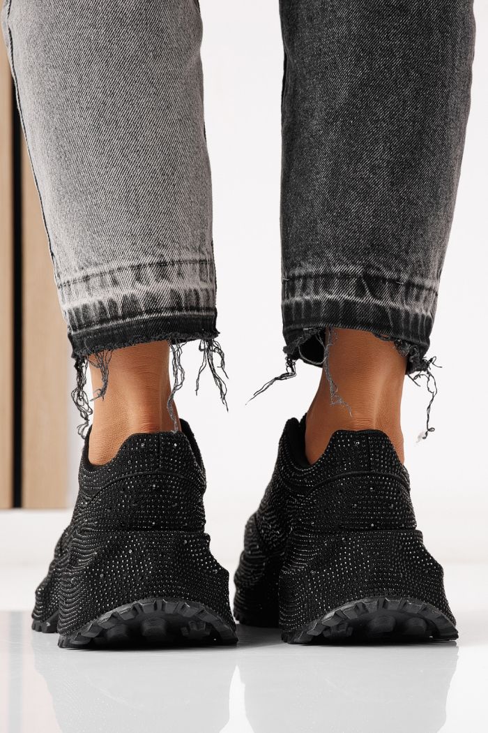 Női sportcipők fekete környezetbarát velúr bőrből készült Iulia #24107