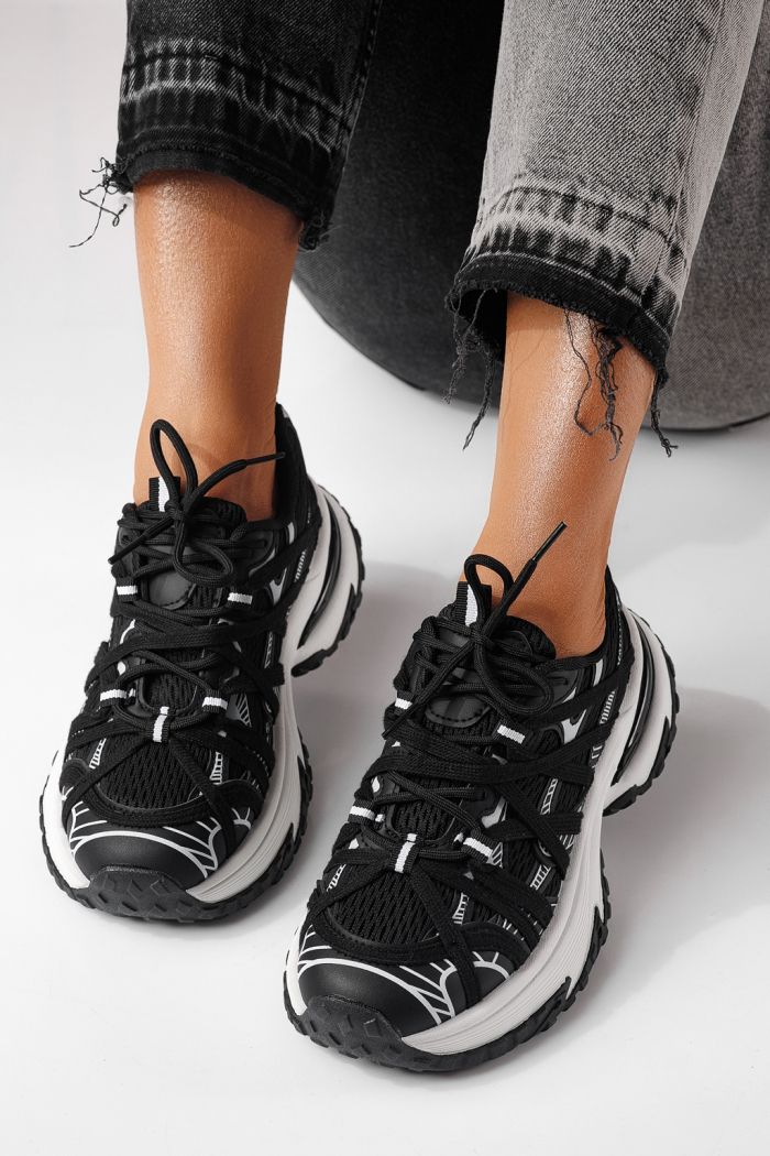 Női sportcipők fekete textil anyagból készült Jullya #24130