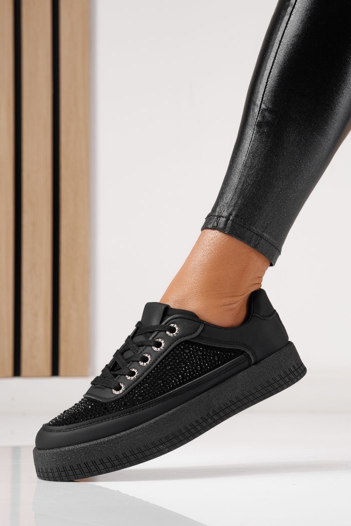 Női sportcipők fekete öko bőrből készült Rania #24177