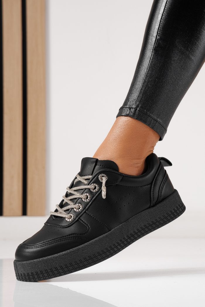 Női sportcipők fekete öko bőrből készült Nicole #24165