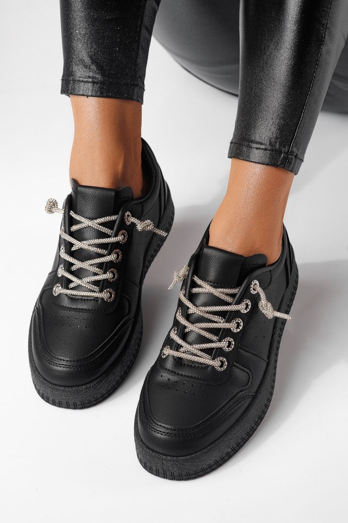 Női sportcipők fekete öko bőrből készült Nicole #24165