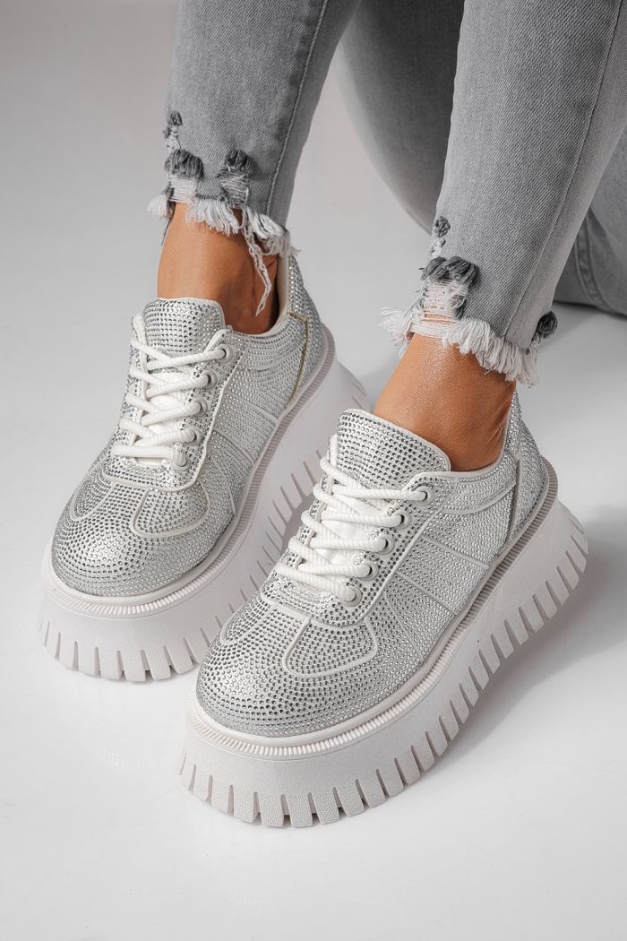 Női sportcipők fehér textil anyagból készült Ellania #24093