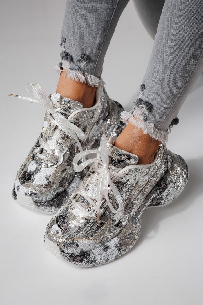 Női sportcipők fehér környezetbarát velúr bőrből készült Georgiana #24106