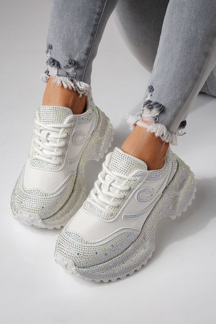 Női sportcipők fehér környezetbarát velúr bőrből készült Ioana #24111