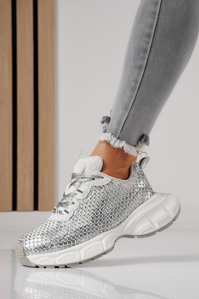 Női sportcipők fehér textil anyagból készült Lilien #24148