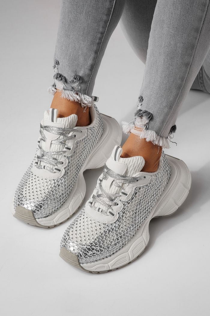 Női sportcipők fehér textil anyagból készült Lilien #24148