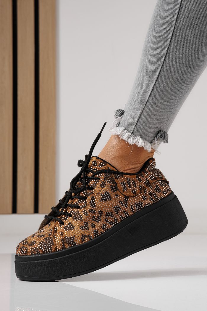 Női sportcipők leopárd textil anyagból készült Bianca #24053