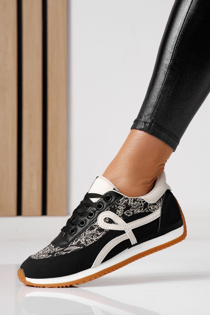 Női sportcipők fekete öko bőrből készült Jesica #24125