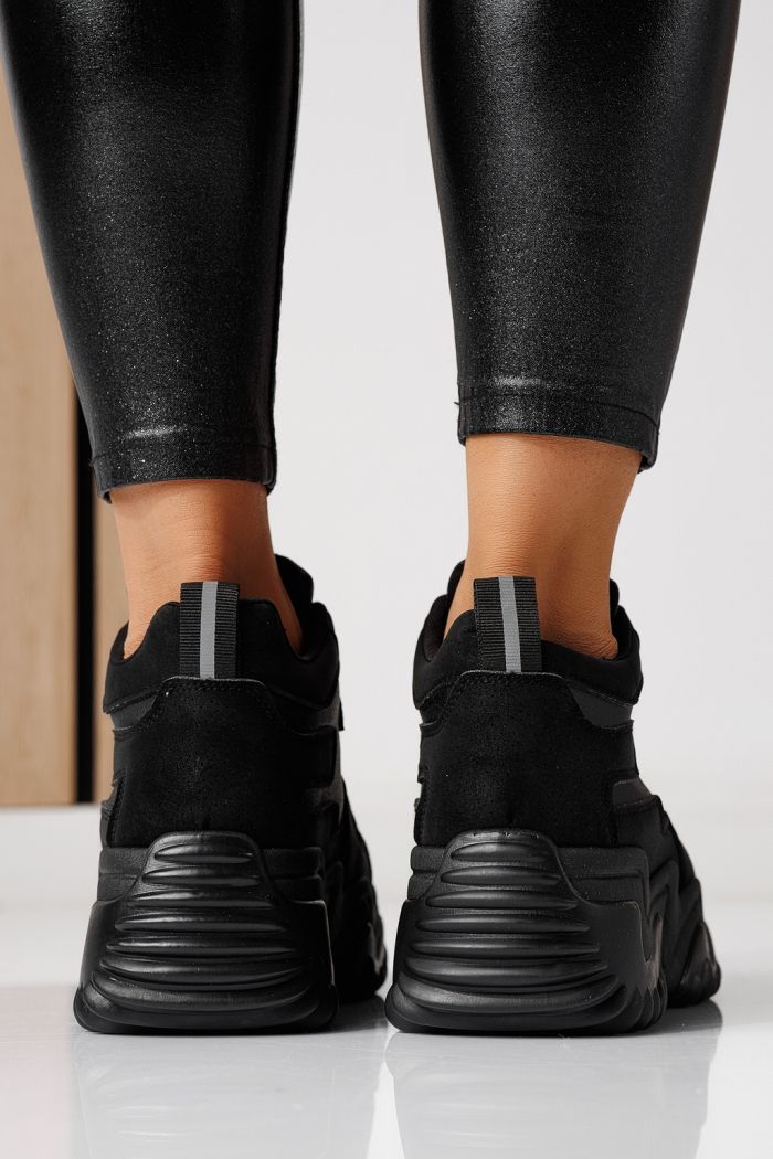 Női sportcipők fekete öko bőrből készült Maya #24159