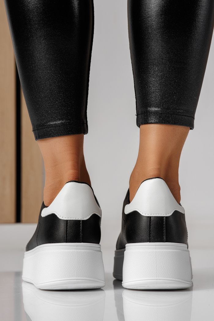 Női sportcipők fekete öko bőrből készült Celin #24064