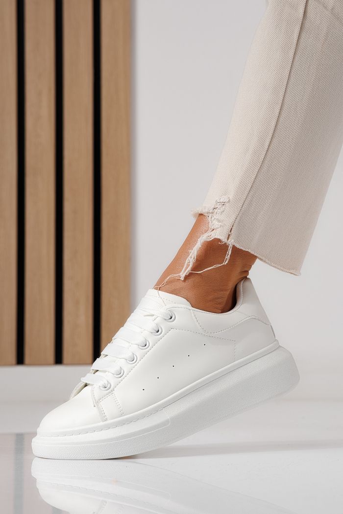 Női fehér sportcipő ekológikus bőrből Raya #24199