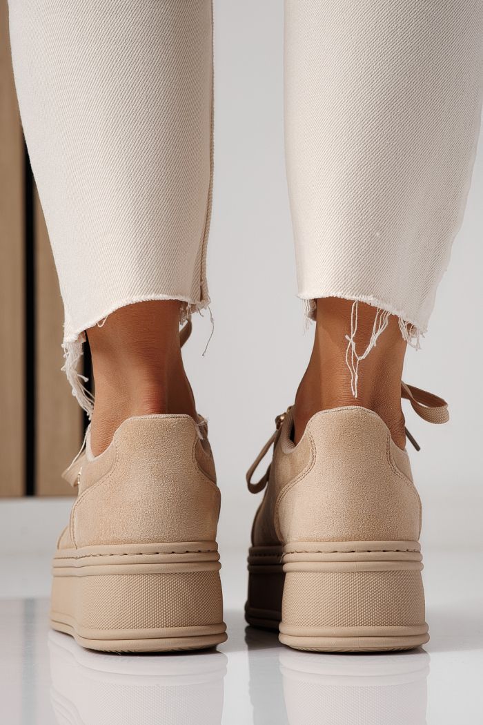 Női sportcipők bézs környezetbarát velúr bőrből készült Crina #24070