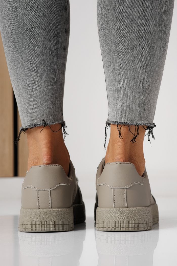 Női sportcipők szürke öko bőrből készült Olivia #24168