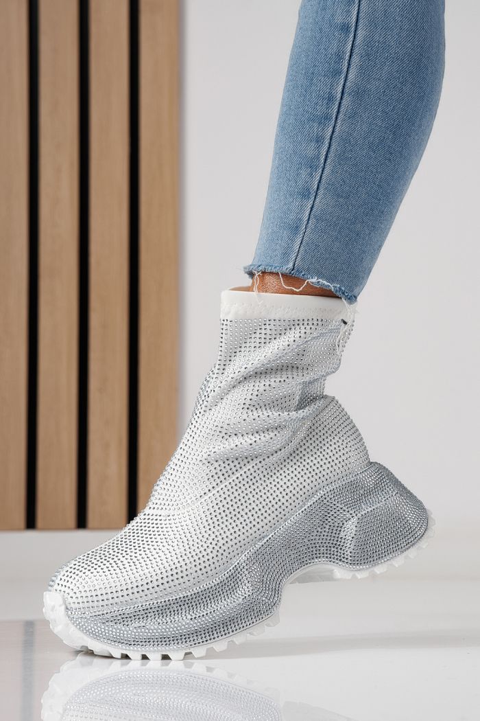 Női sportcipők fehér textil anyagból készült Ines #24122