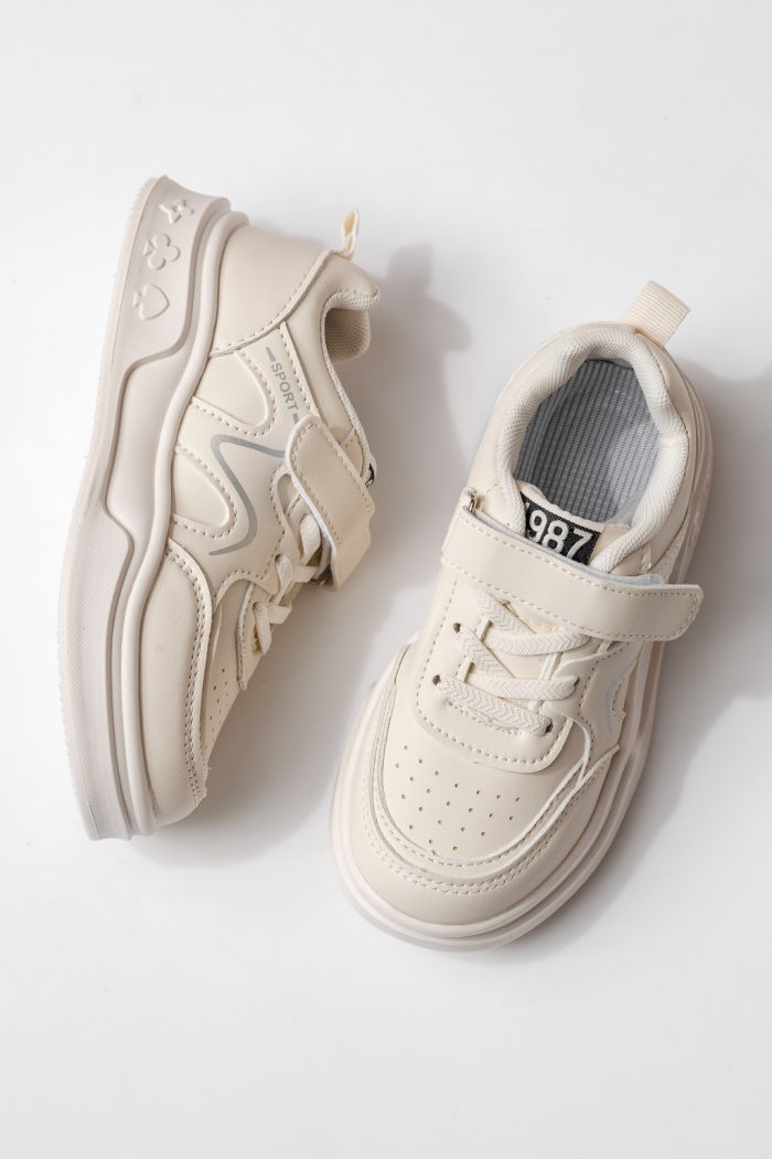 Gyerekcipők fehér öko bőrből készült Alina #24040