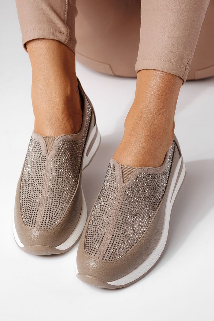 Női khaki színű ekológikus bőrből készült hétköznapi cipő Teona #24207