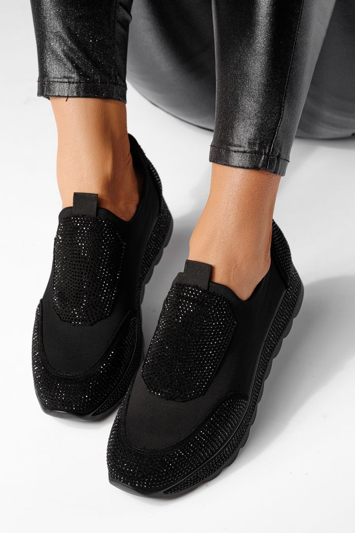 Női fekete textil tornacipő Iris #24209