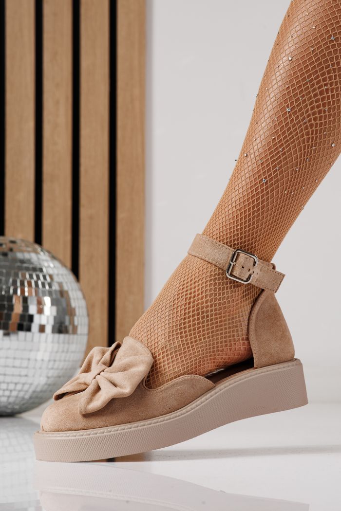 Női bézs színű, ekológikus bőrből készült, velúr Adina alkalmi cipő #24215