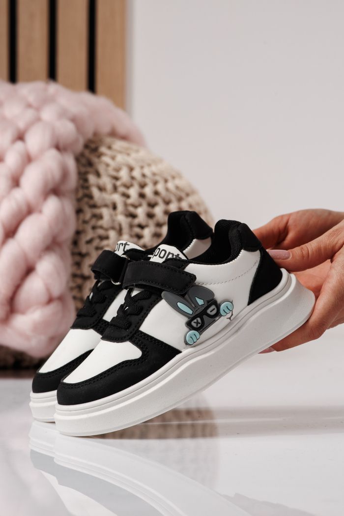 Gyerekcipők fekete öko bőrből készült Zaria #24380