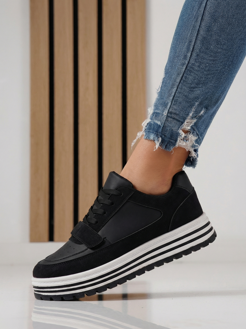 Női sportcipők fekete öko bőrből készült Tabitha #24457