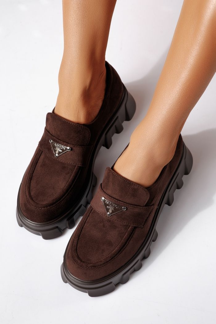 Női alkalmi cipők barna öko velúrból készült Oriana #24484